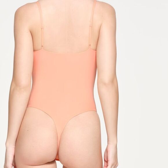 SKIMS Fit Everyone CAMI BODYSUIT, Faded Nectar, Size XL, NWOT - Picture 3 of 8